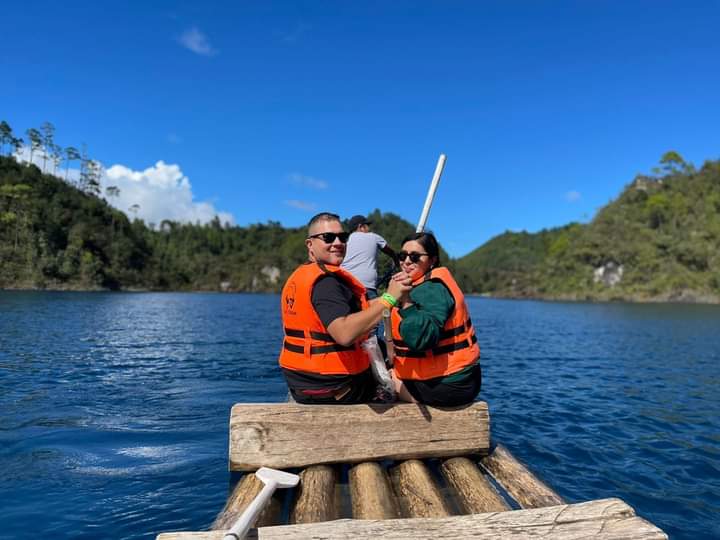 Turistas Ágape Viajes 1